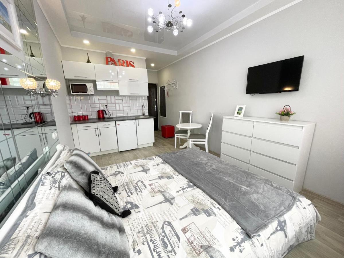 Apartment Studio Paris 51 Irpin Eksteriør billede